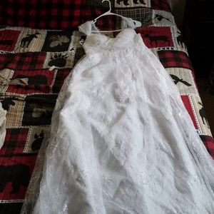 Wedding dress